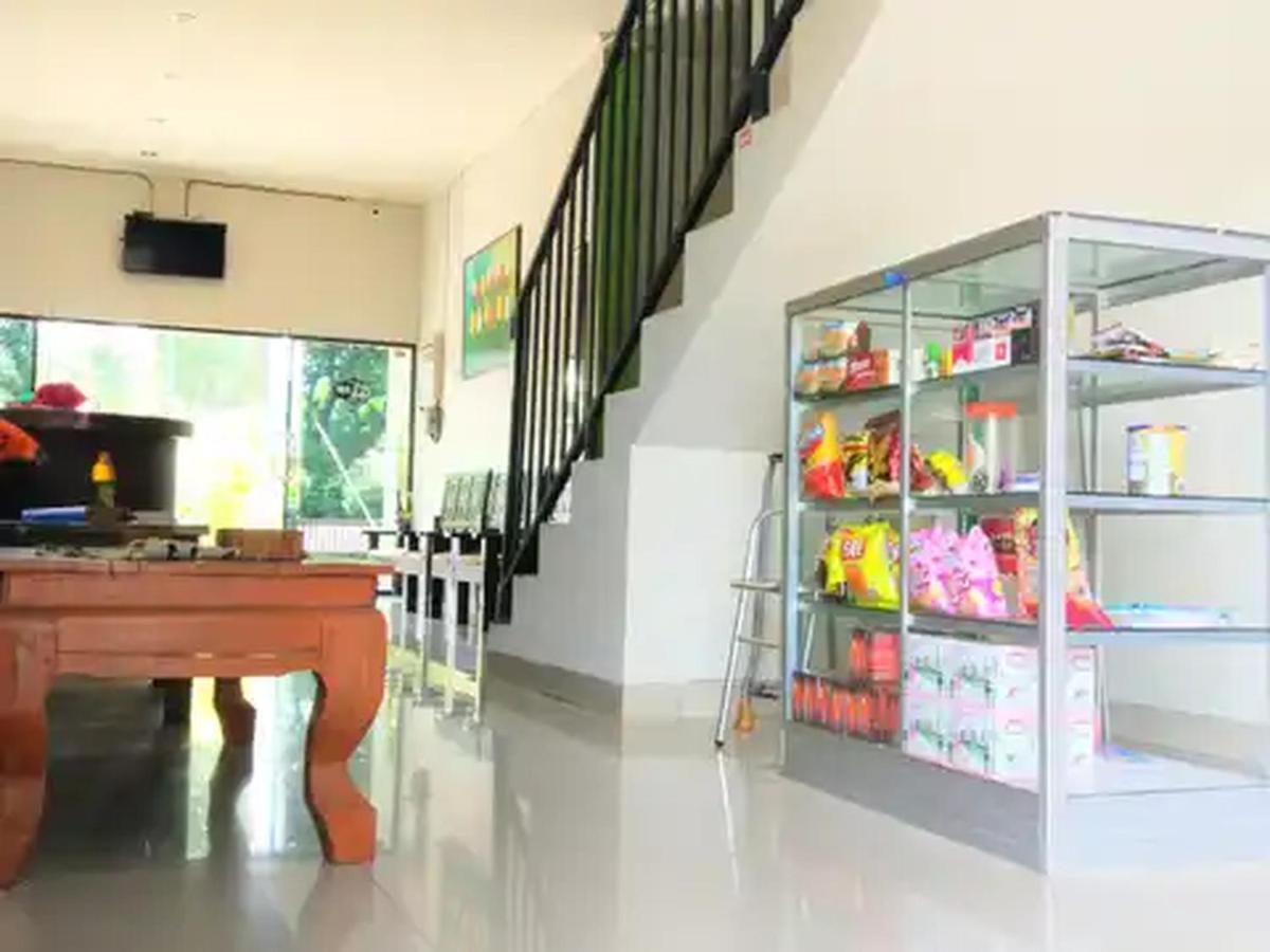 Reddoorz At Hotel Nuansa Ngawi Luaran gambar